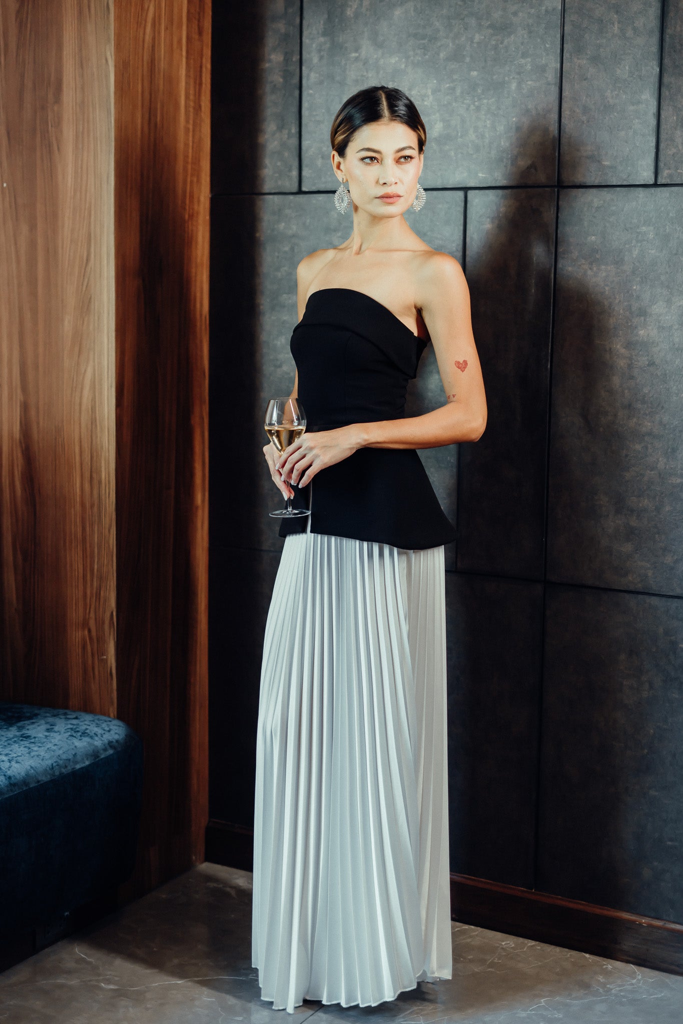 Emanuelle Pleated Skirt (White)