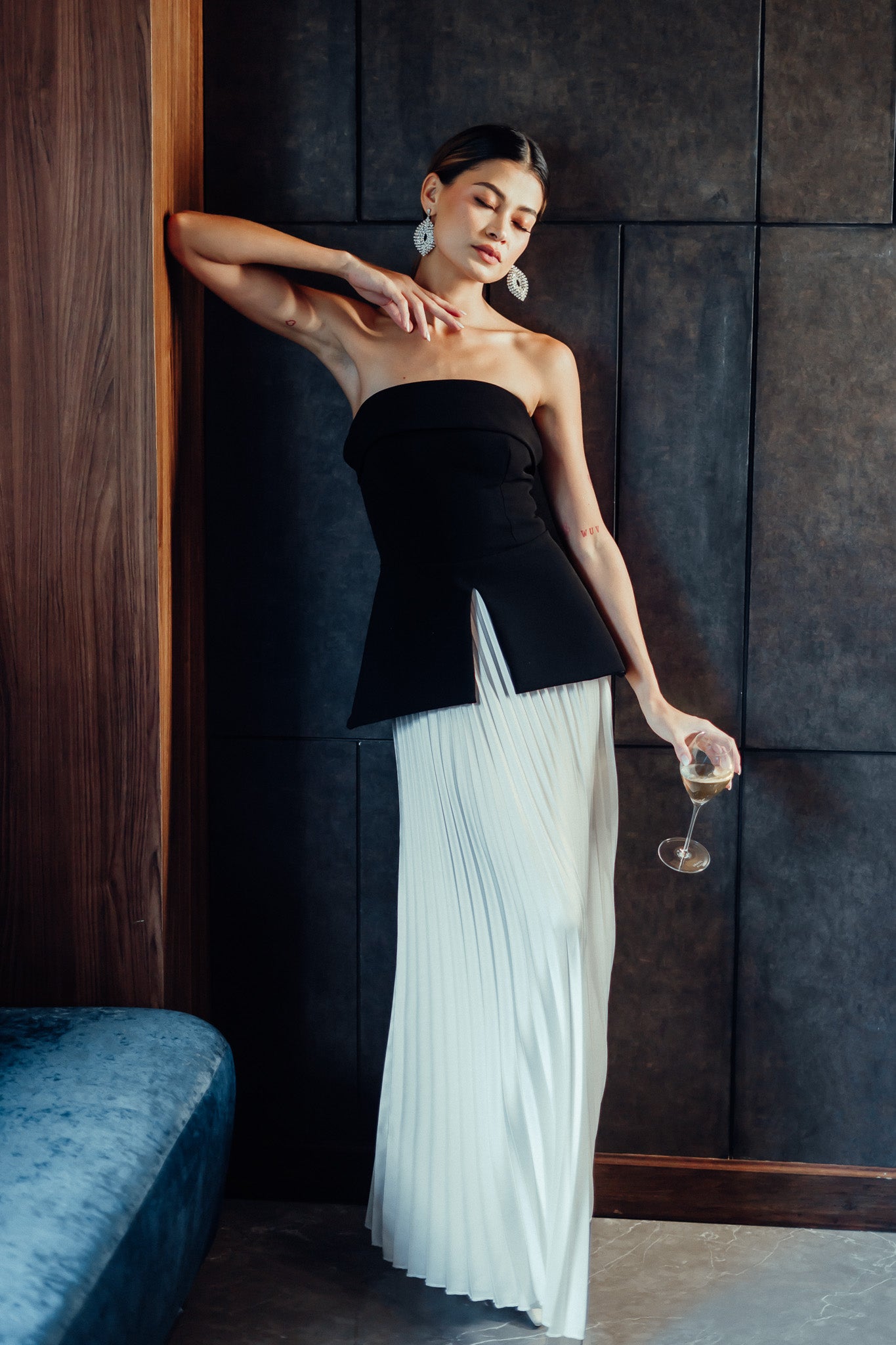 Emanuelle Pleated Skirt (White)